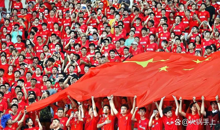 中国足协中国之队向新中国成立70周年献礼 中国足协中国之队向新中国成立70周年献礼